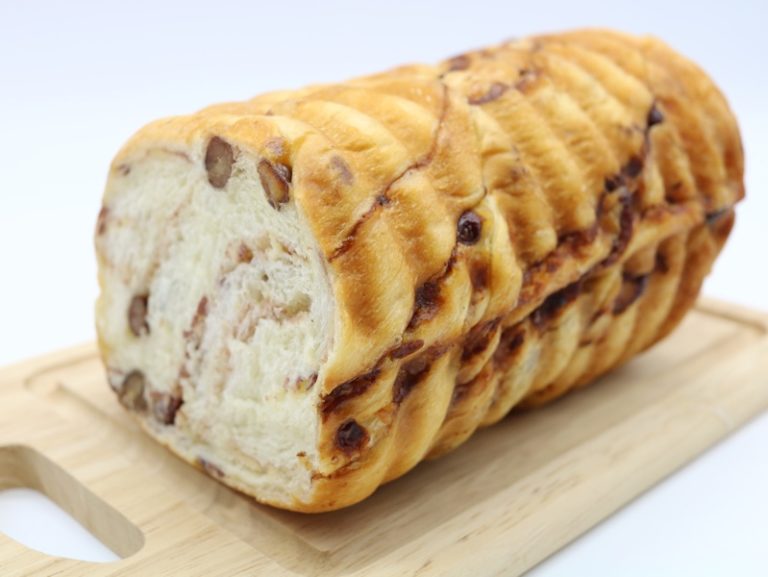 【石窯夢工房 粉とクリーム 小山Petit Villege店】南仏の雰囲気・何度も通いたくなる人気のパン屋さん! とちぎびより 【石窯夢工房 粉とクリーム 小山Petit Villege店】南仏の雰囲気・何度も通いたくなる人気のパン屋さん! とちぎびより